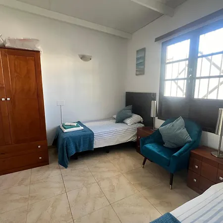 Casa Swn-Y-Mor, Two Bedroom Apartment With Private Pool Costa Teguise Exterior photo